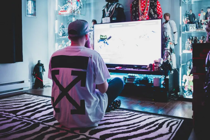Why Fans Are Building Their Own Worlds Instead of Joining Someone Else's